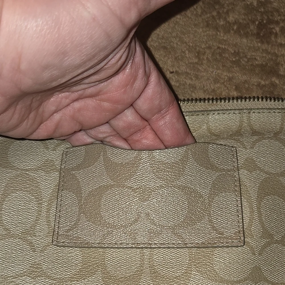 Coach crossbody signature